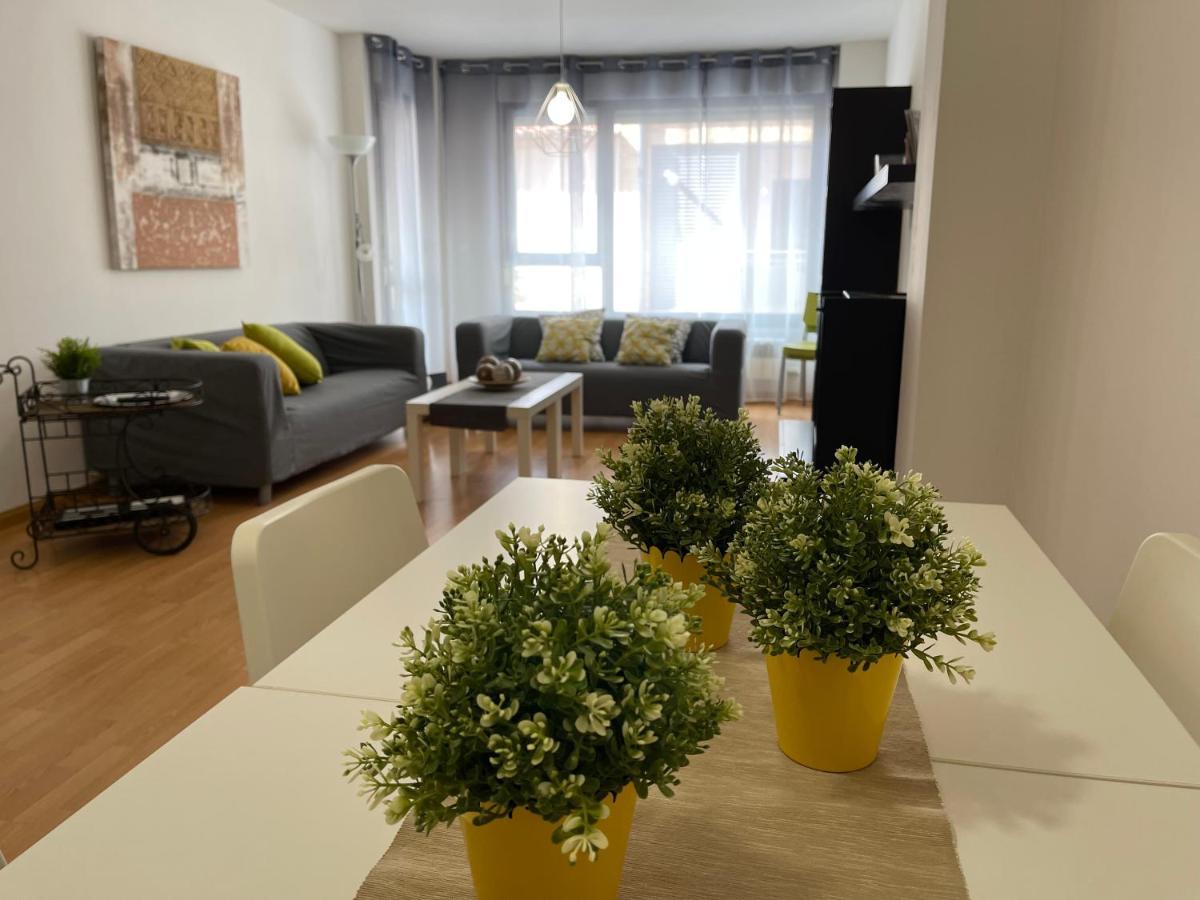 Apartamentos Ribera Navarra - Bardenas Castejón Buitenkant foto