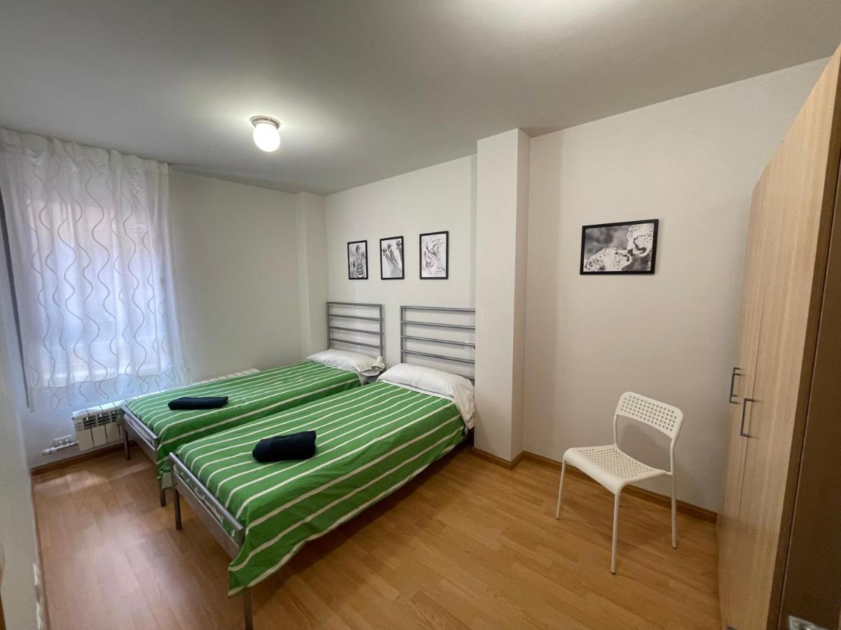 Apartamentos Ribera Navarra - Bardenas Castejón Buitenkant foto