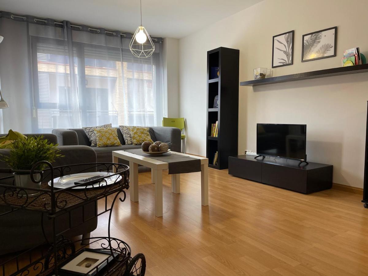 Apartamentos Ribera Navarra - Bardenas Castejón Buitenkant foto